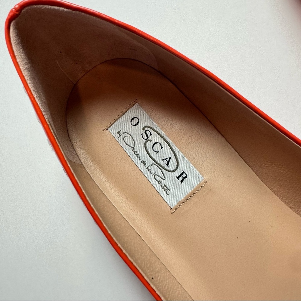 Oscar de la Renta Flats with Bow Detail - Picture 4 of 9